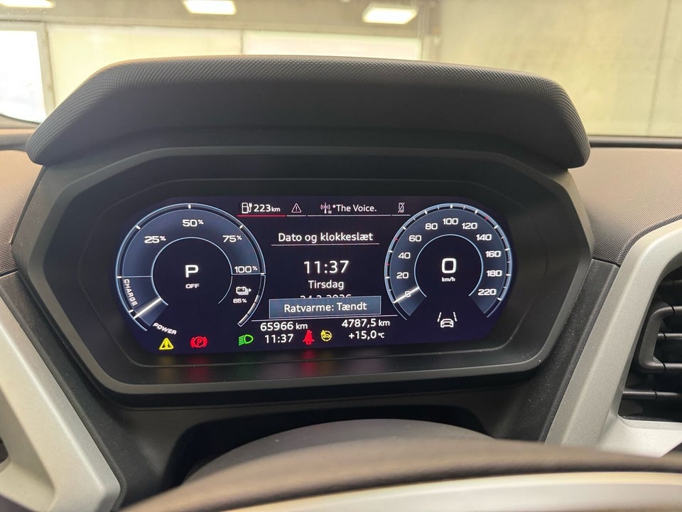 Audi Q4 e-tron 40 S-line 5d