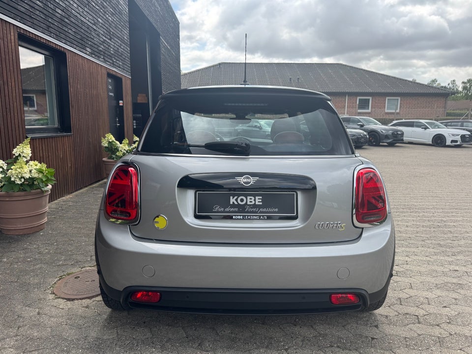 MINI Cooper SE Yours Trim 3d