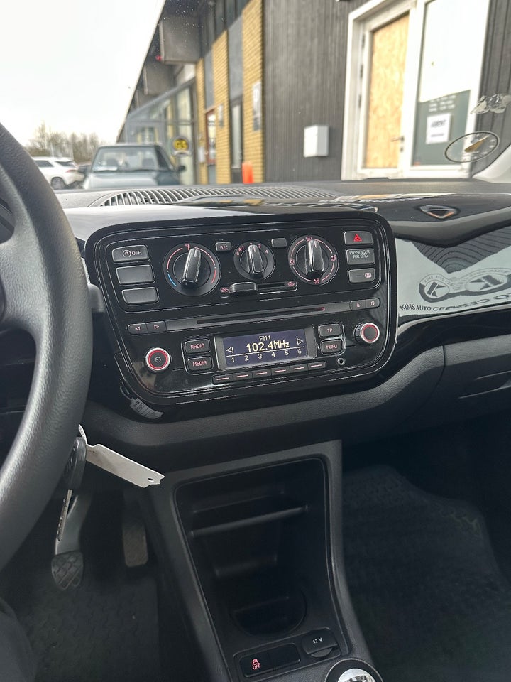 VW Up! 1,0 60 Move Up! BMT 5d