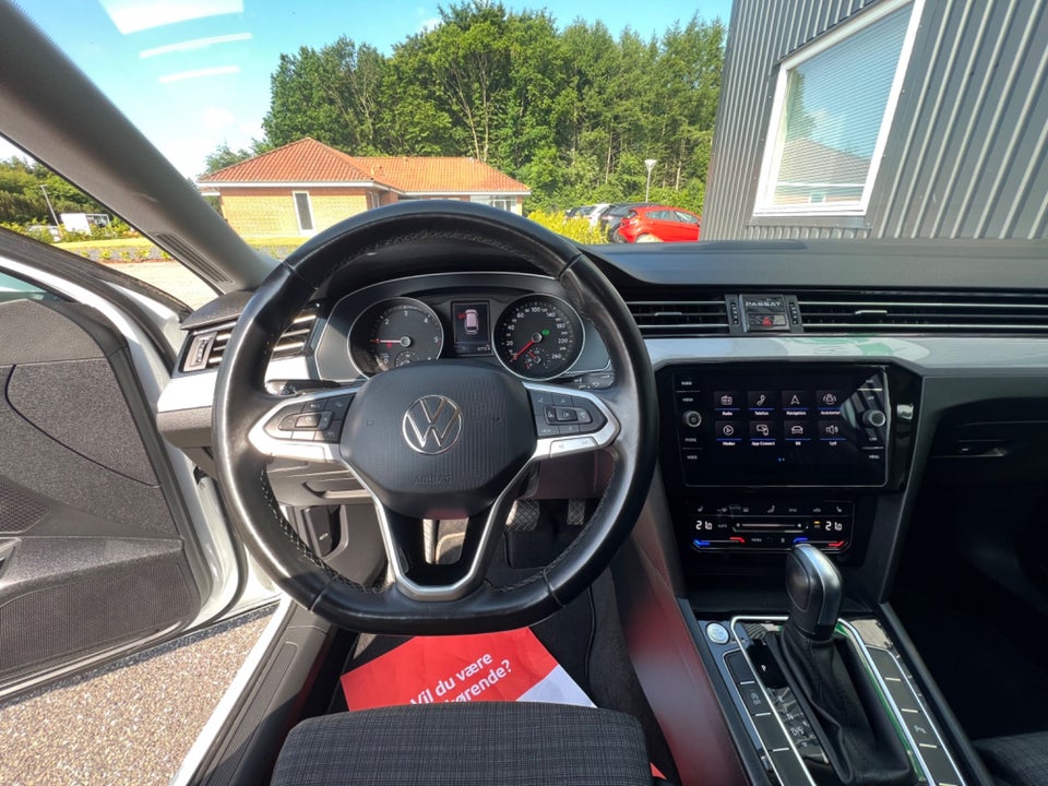 VW Passat 2,0 TDi 150 Business High Variant DSG Van 5d