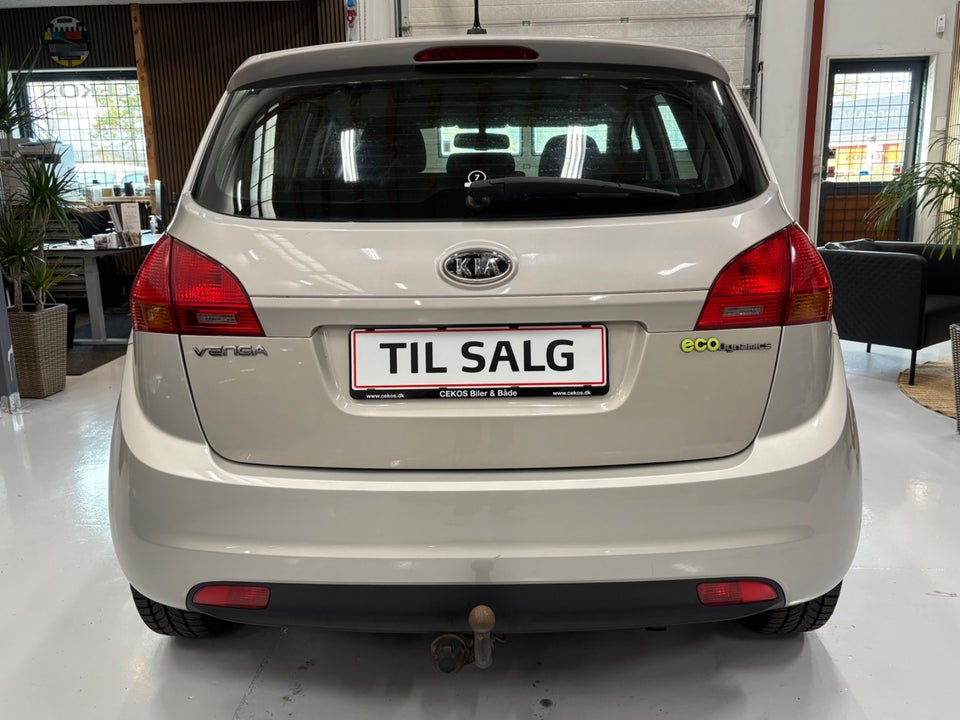 Kia Venga 1,4 CVVT Exclusive Fashion 5d