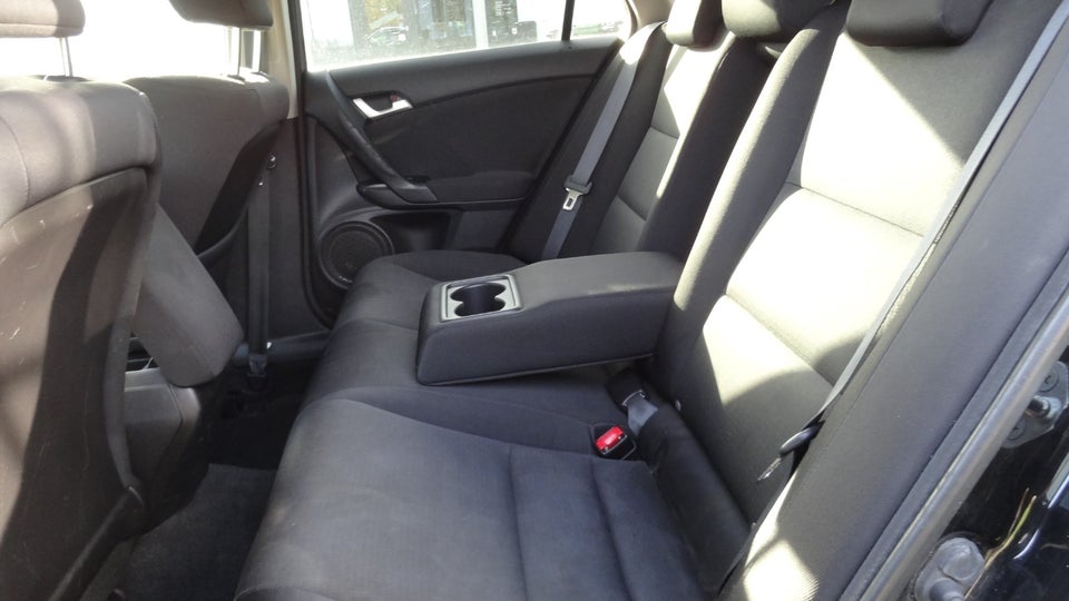 Honda Accord 2,2 i-DTEC Lifestyle Tourer 5d