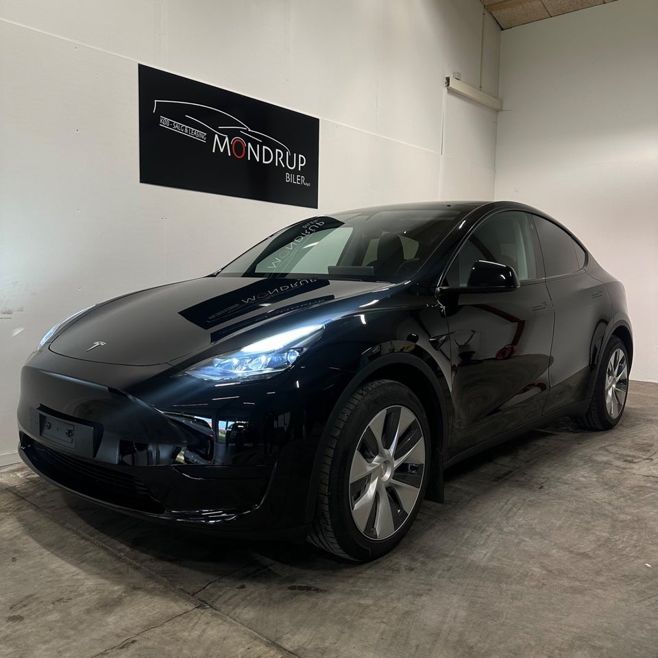 Tesla Model Y RWD 5d