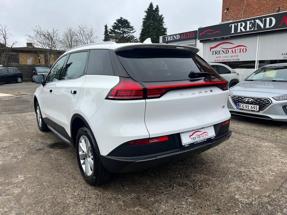 Aiways U5 Premium 5d