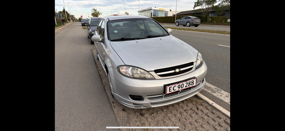 Chevrolet Lacetti 1,6 Classic 5d