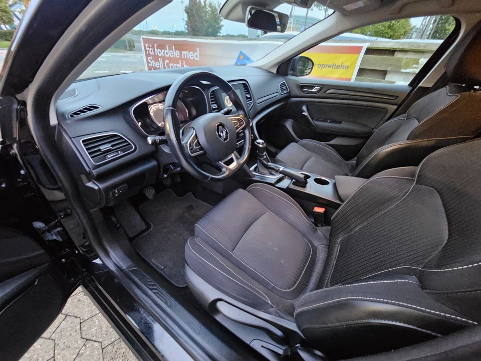 Renault Megane IV 1,2 TCe 100 Zen Sport Tourer 5d