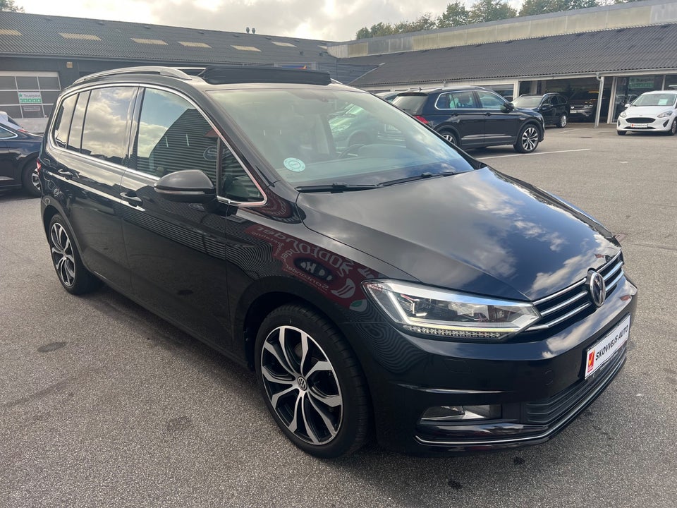 VW Touran 2,0 TDi 150 Highline DSG 7prs 5d