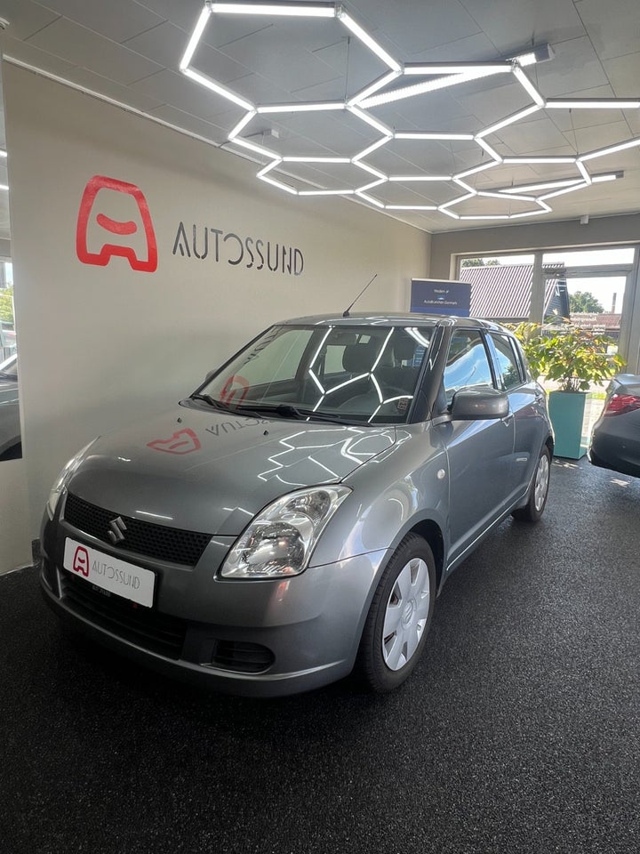 Suzuki Swift 1,5 GLX 5d