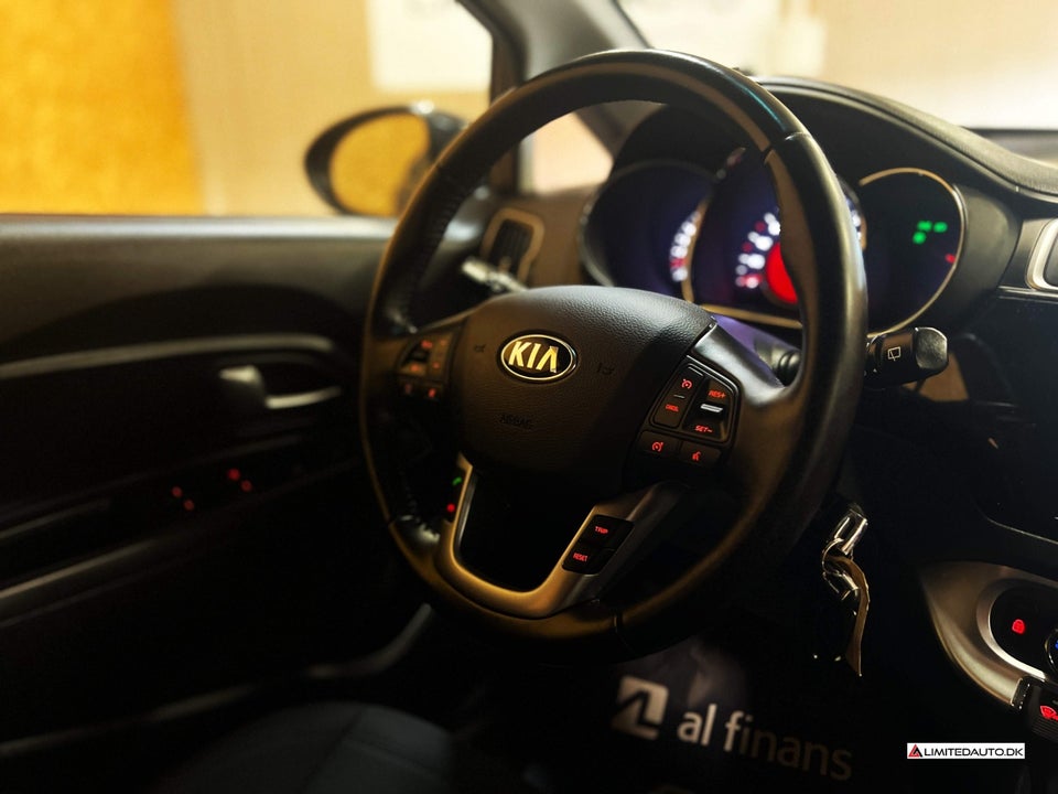 Kia Rio 1,2 CVVT Attraction 5d