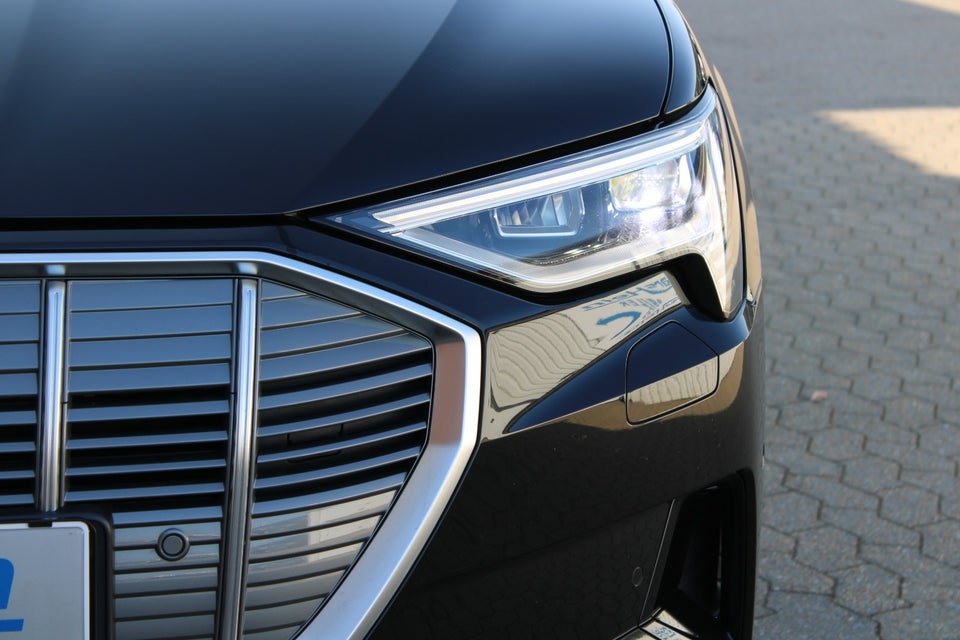 Audi e-tron 55 Advanced quattro 5d