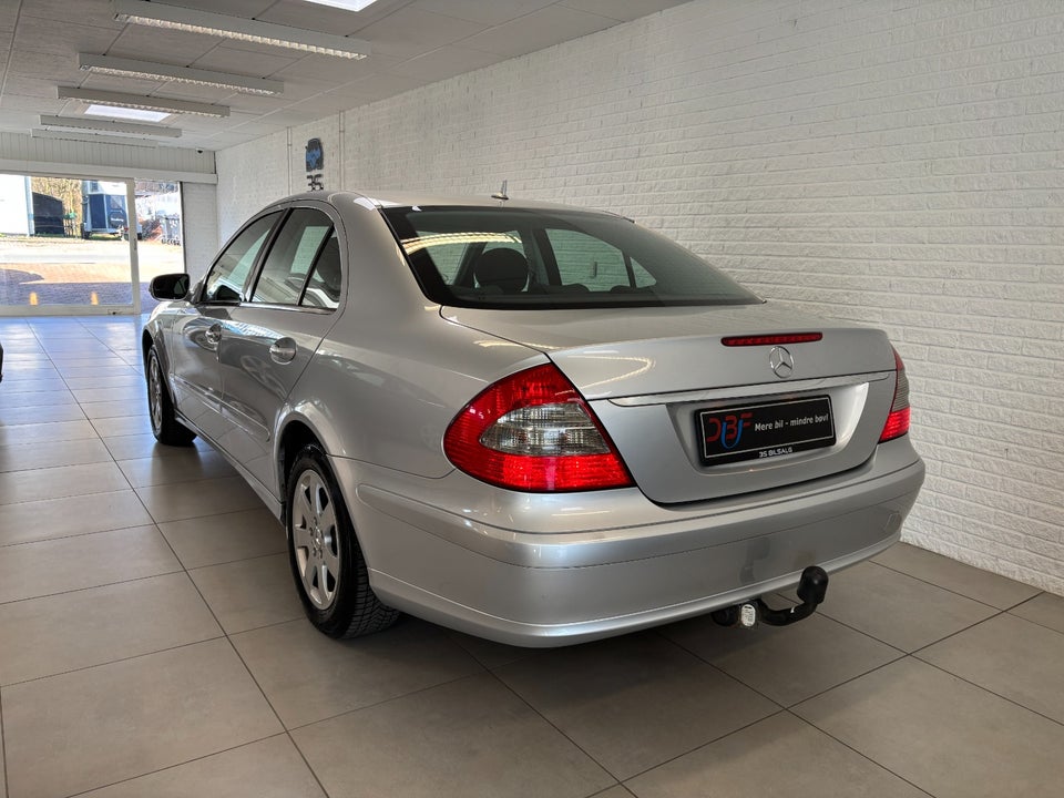 Mercedes E200 1,8 Kompressor Elegance aut. 4d