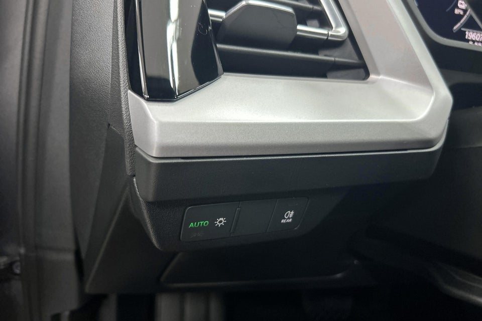 Audi Q4 e-tron 45 Progress 5d