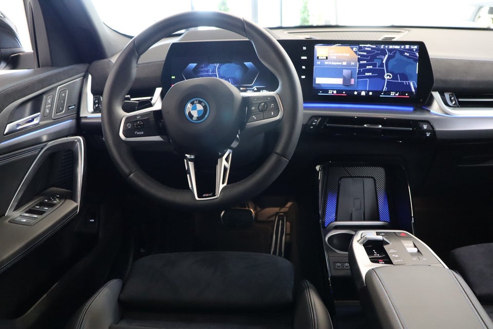 BMW iX2 eDrive20 Fully Charged M-Sport 5d
