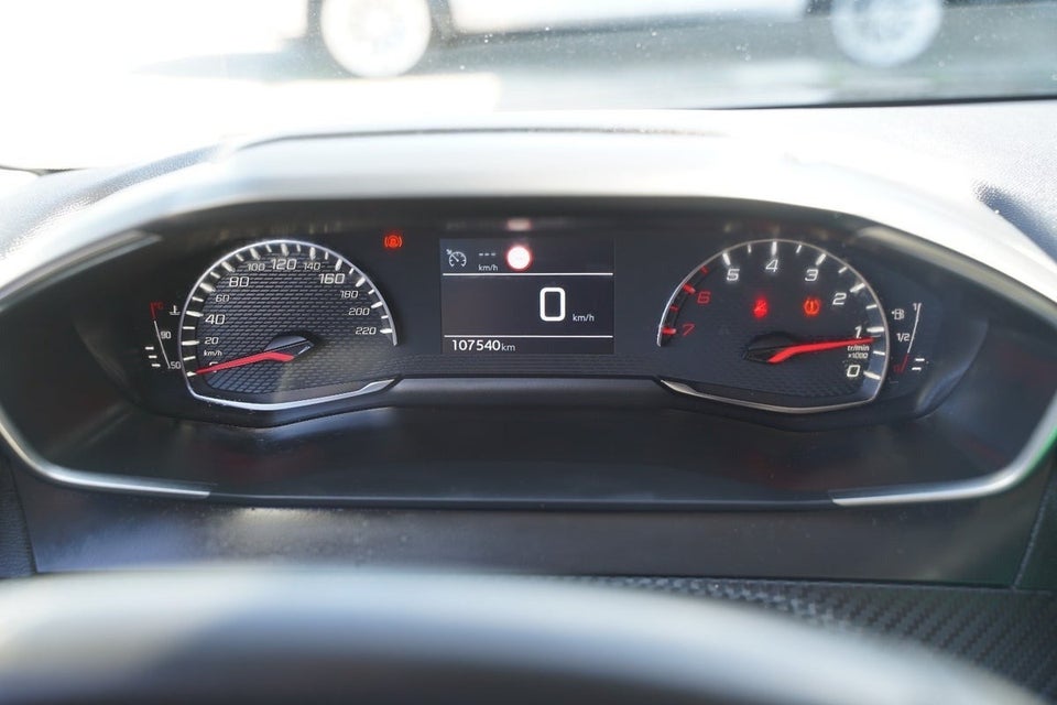 Peugeot 208 1,2 PureTech 75 Active 5d