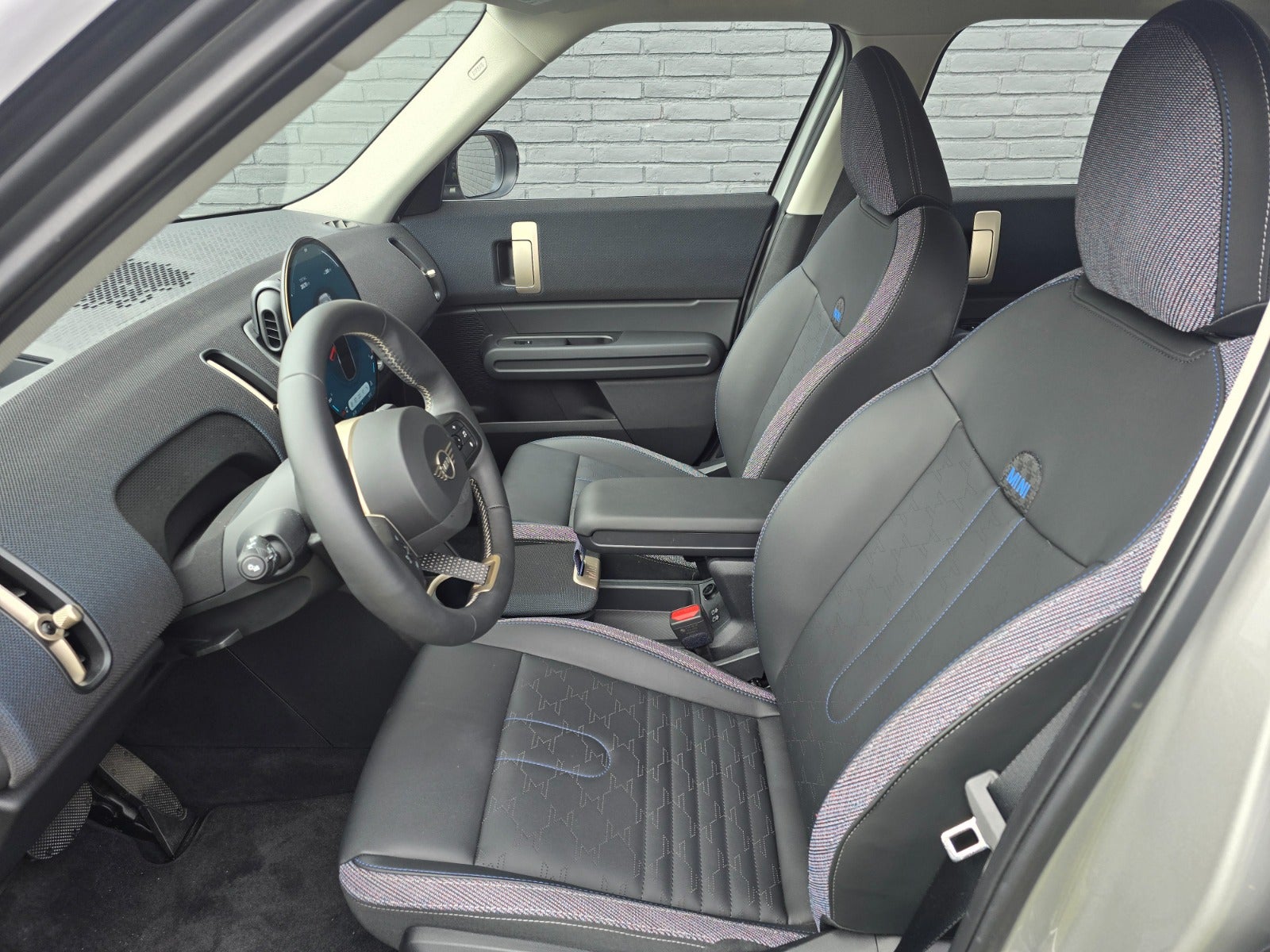 MINI Countryman E Classic Trim M 5d