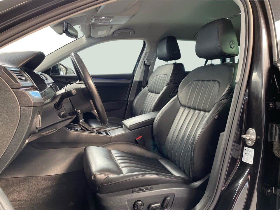 Skoda Superb 2,0 TDi 150 Style Combi DSG 5d