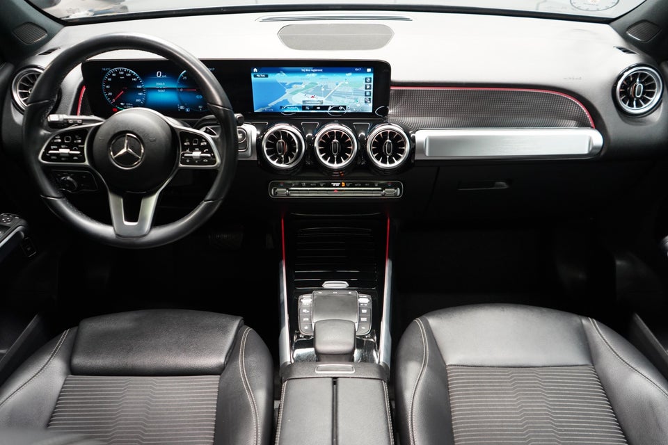 Mercedes EQB300 4Matic 7prs 5d