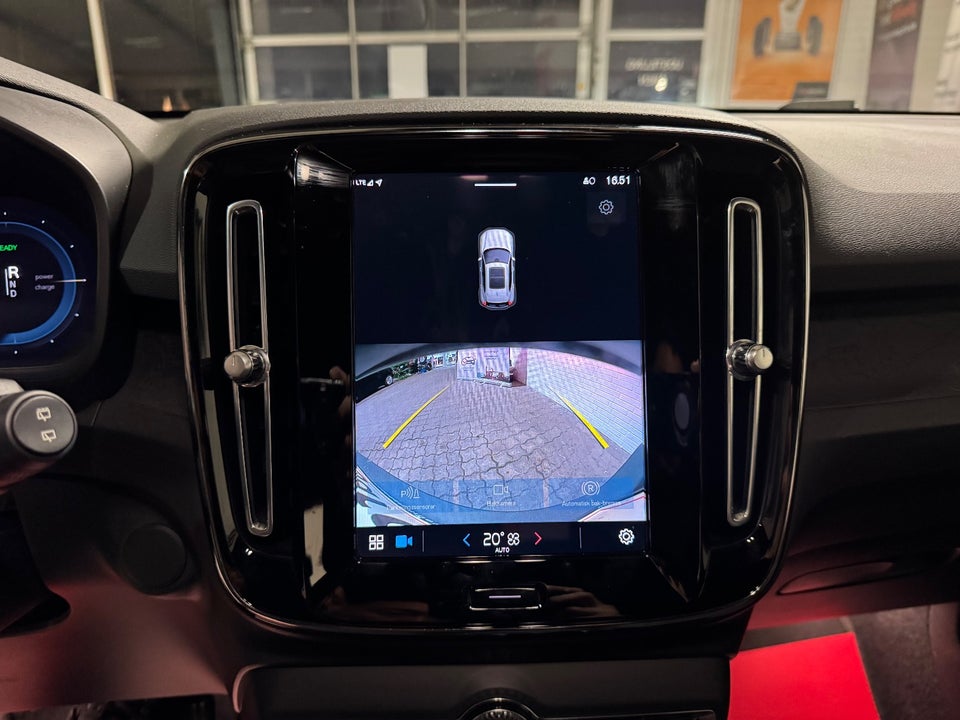 Volvo XC40 P6 ReCharge Core 5d