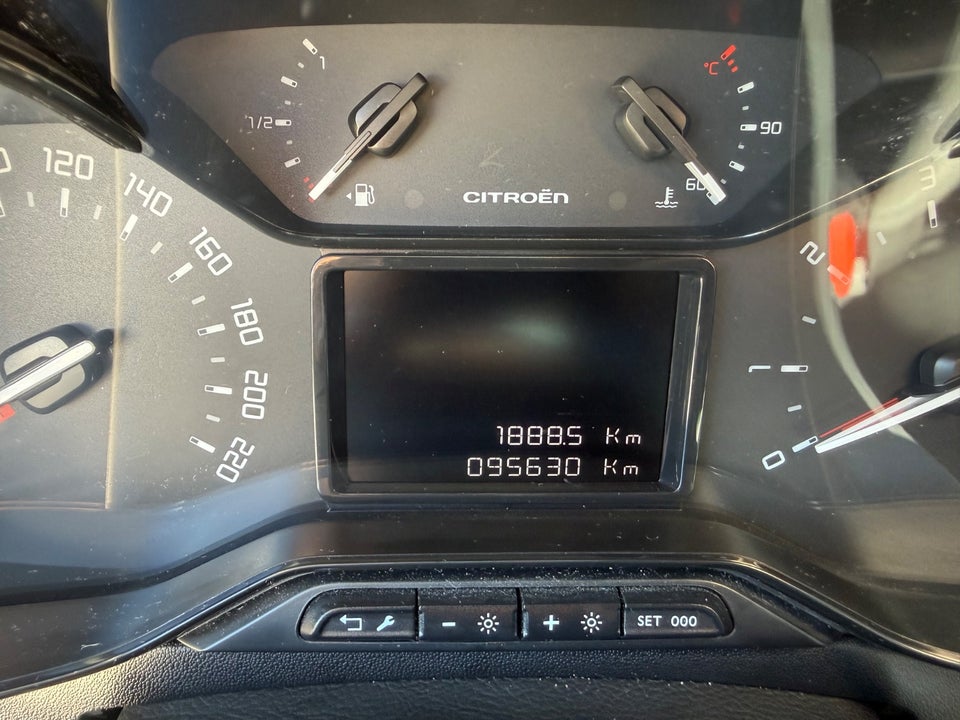 Citroën C3 1,2 PureTech 83 Shine 5d