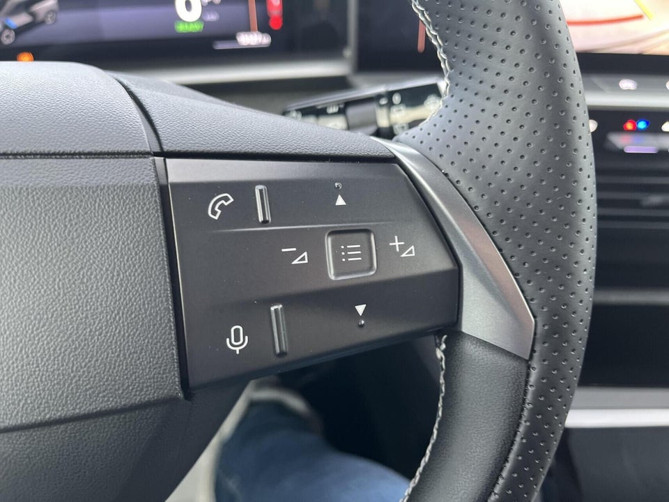 Opel Grandland-e 73 GS 5d