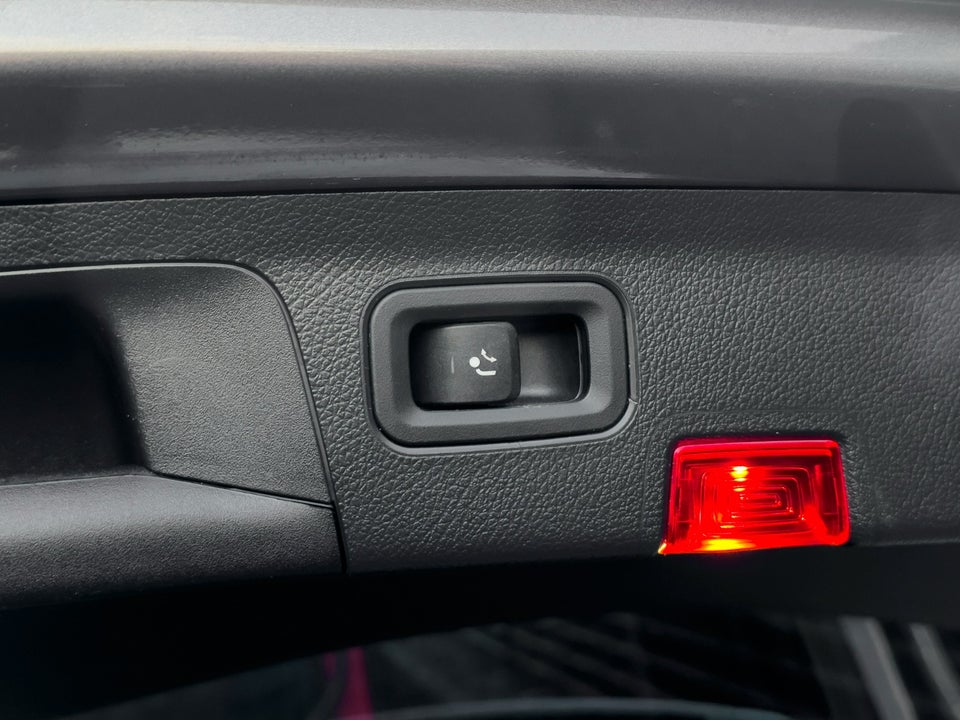 Mercedes A250 e 1,3 AMG Line aut. 4d