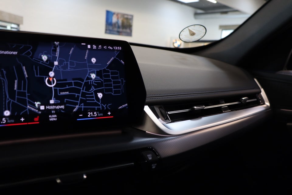 BMW iX1 xDrive30 M-Sport Premium 5d