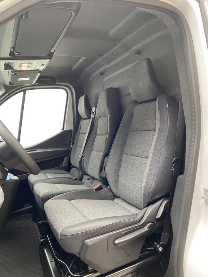 Nissan Interstar 87 L2H2 Tekna