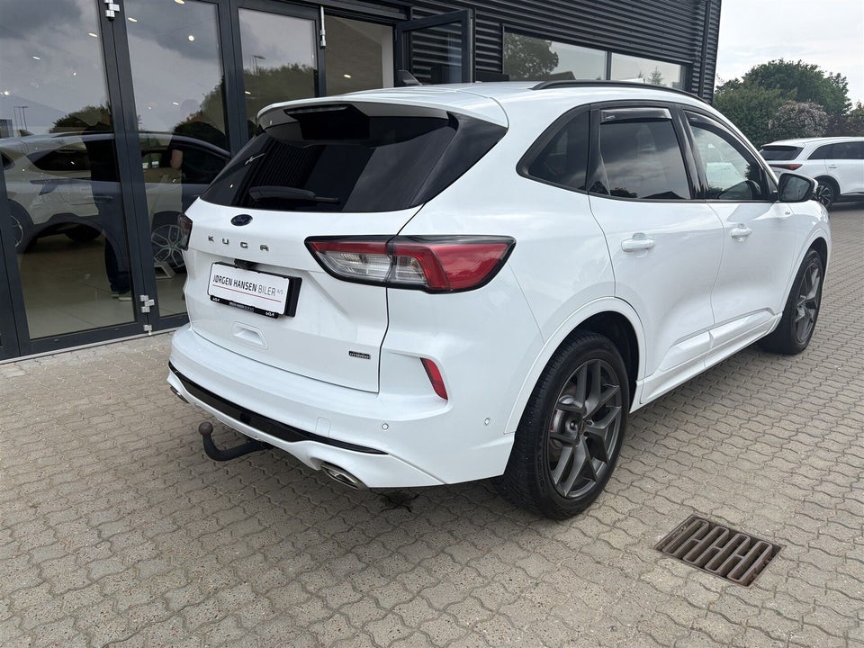 Ford Kuga 2,5 PHEV ST-Line CVT 5d