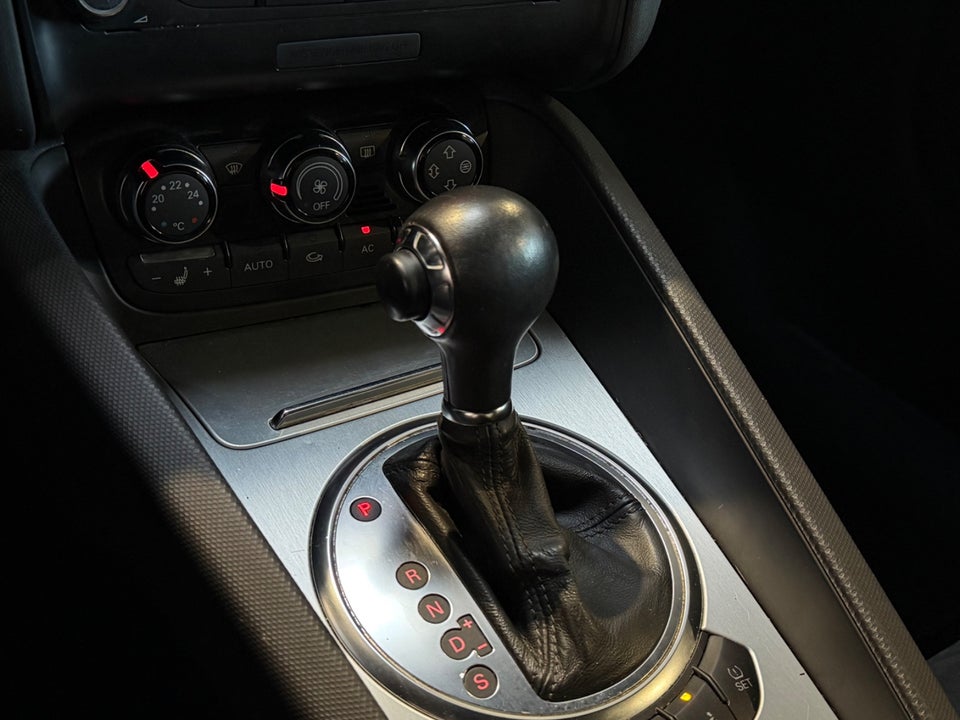 Audi TT 3,2 V6 Coupé quattro S-tr. 2d