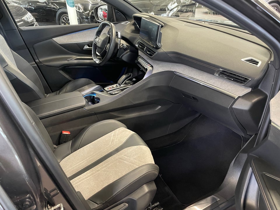 Peugeot 3008 1,6 Hybrid First GT EAT8 5d