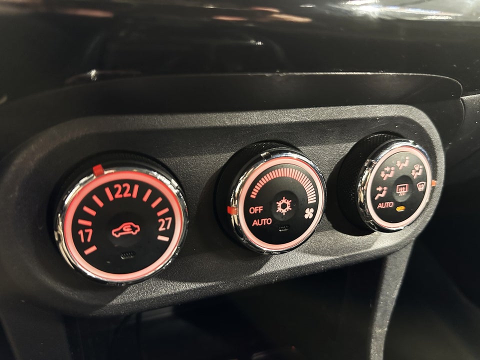 Mitsubishi Lancer 1,6 Invite SportSedan 4d