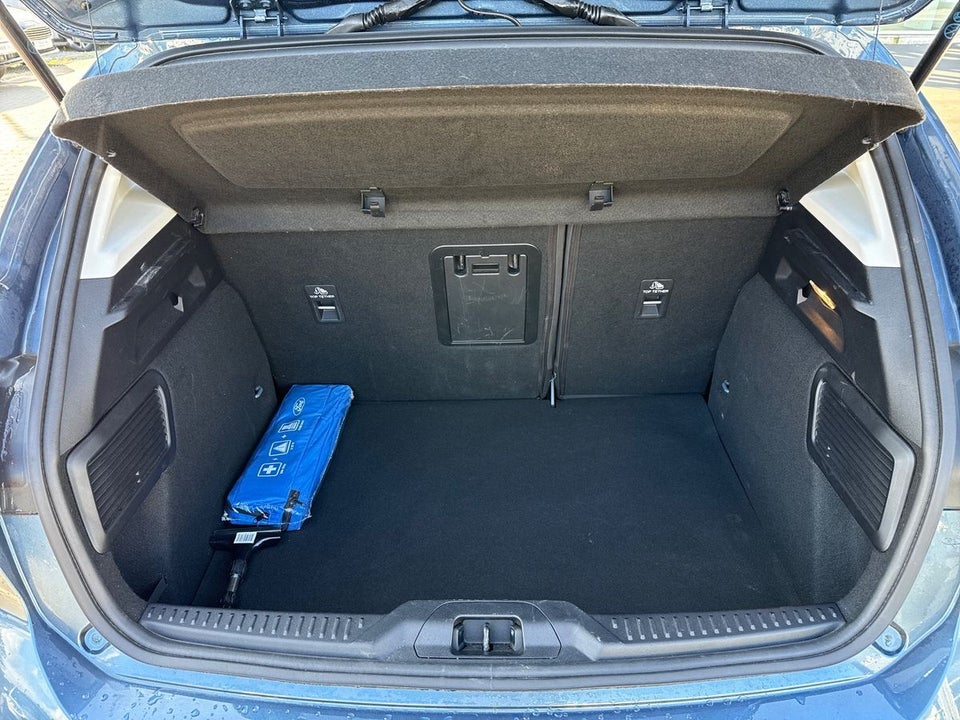 Ford Focus 1,0 EcoBoost mHEV Titanium X 5d