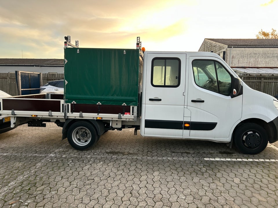 Nissan Interstar 2,3 dCi 165 W2L3 Tekna Db.Kab RWD 4d