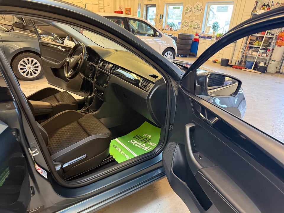 Skoda Rapid 1,4 TSi 125 Ambition DSG 5d