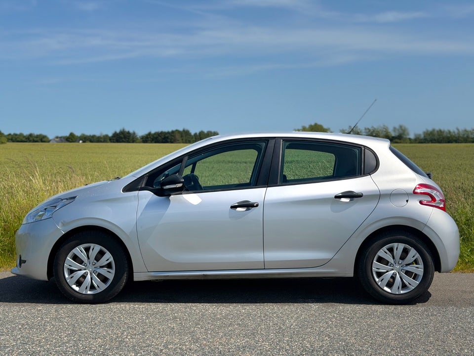 Peugeot 208 1,0 VTi Access Air 5d