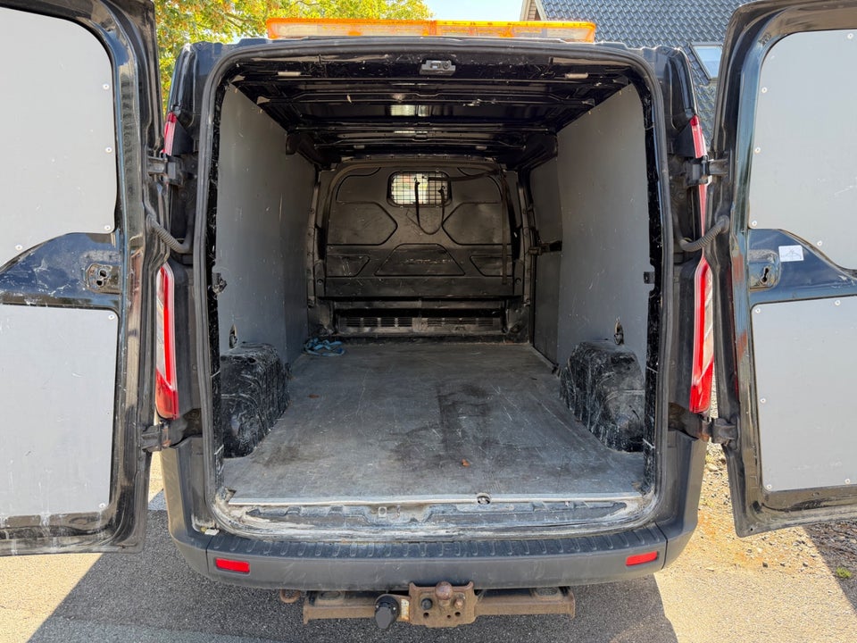 Ford Transit Custom 310 L2 2,2 TDCi 125 Trend