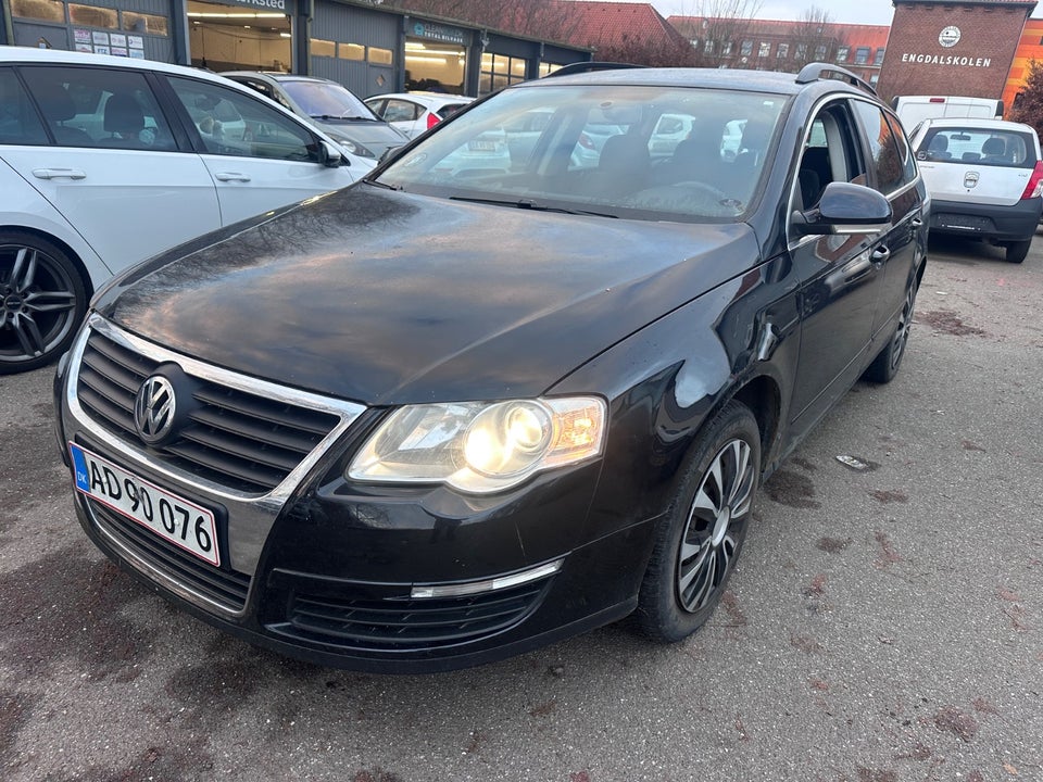 VW Passat 2,0 TDi 140 Comfortline Variant 5d