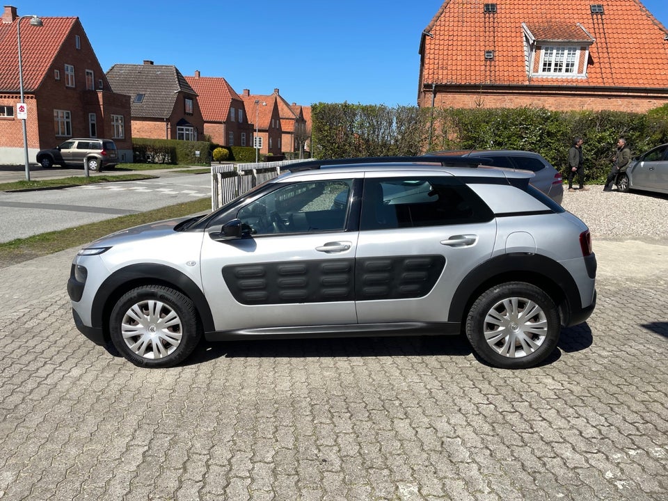 Citroën C4 Cactus 1,6 BlueHDi 100 Cool Comfort 5d