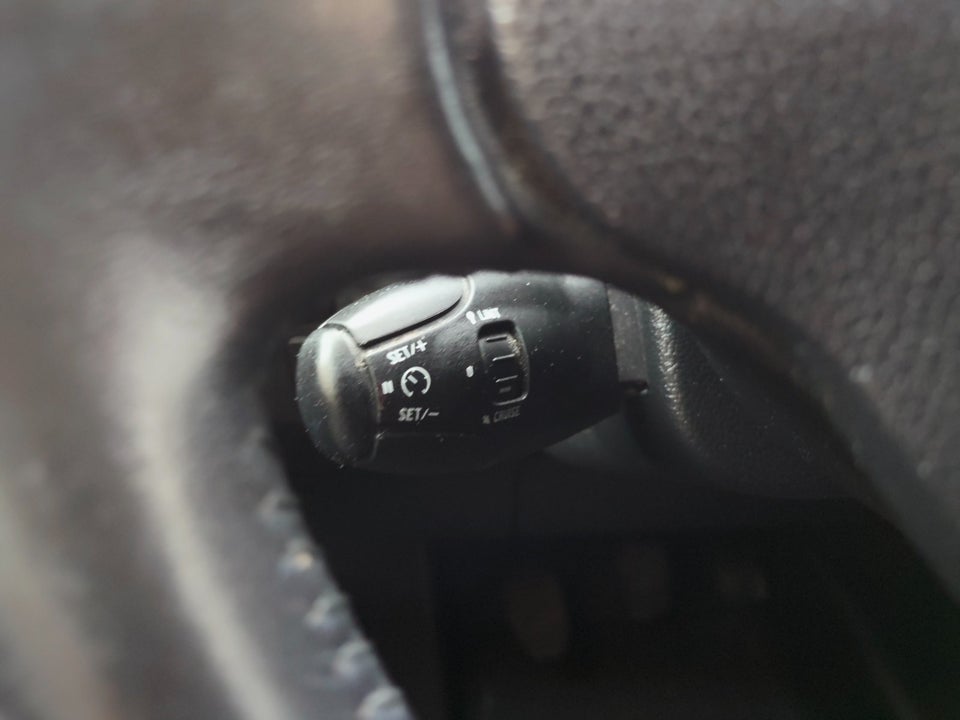 Peugeot Partner 1,6 BlueHDi 100 L1 Flex Van 5d