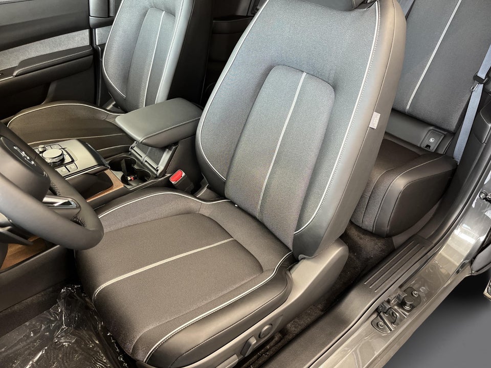 Mazda MX-30 0,8 e-SkyActiv R-EV Makoto 5d