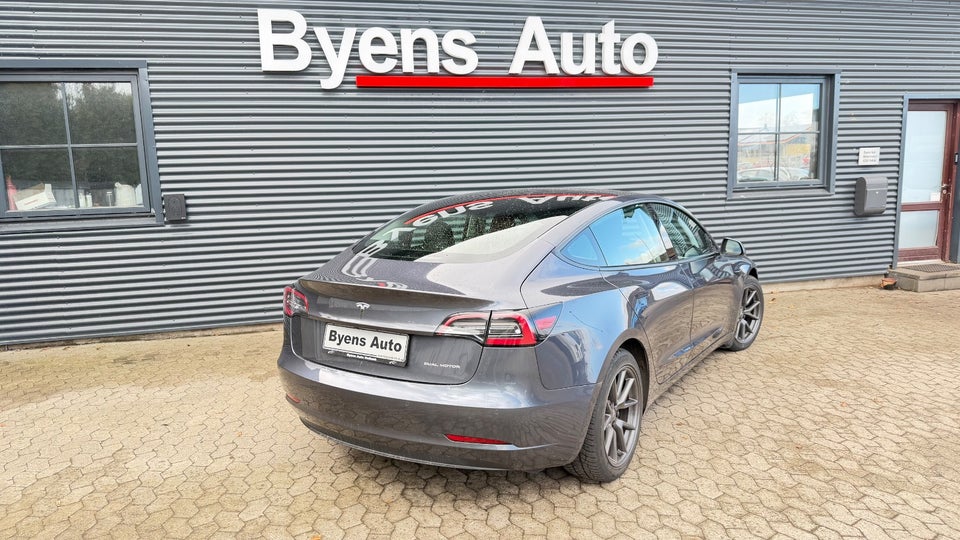 Tesla Model 3 Long Range AWD 4d