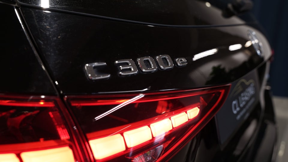 Mercedes C300 e 2,0 AMG Line stc. aut. 5d