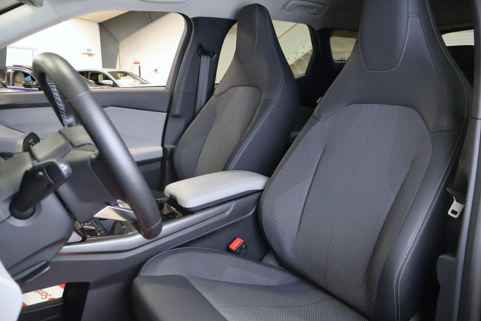 Ford Explorer 82 Select Extended Range 5d