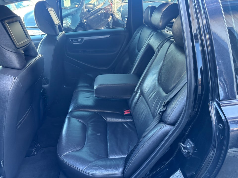 Volvo V70 2,4 140 Kinetic 5d
