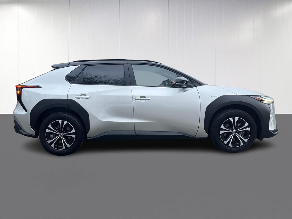 Toyota bZ4X Prestige 5d