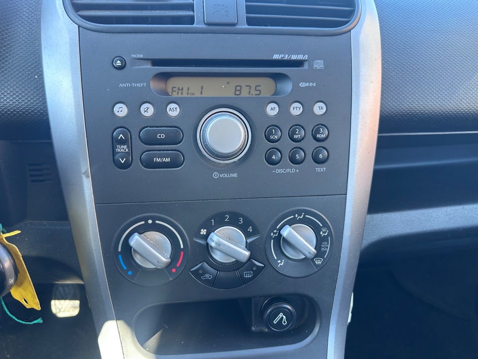 Suzuki Splash 1,0 GL 5d