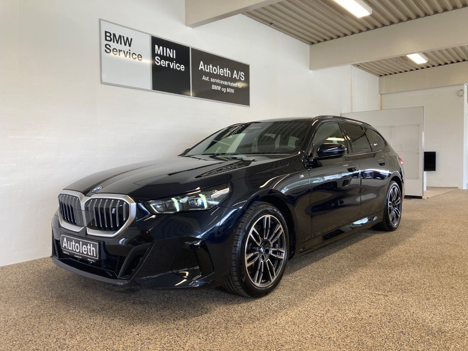 BMW i5 eDrive40 Touring Fully Charged M-Sport 5d