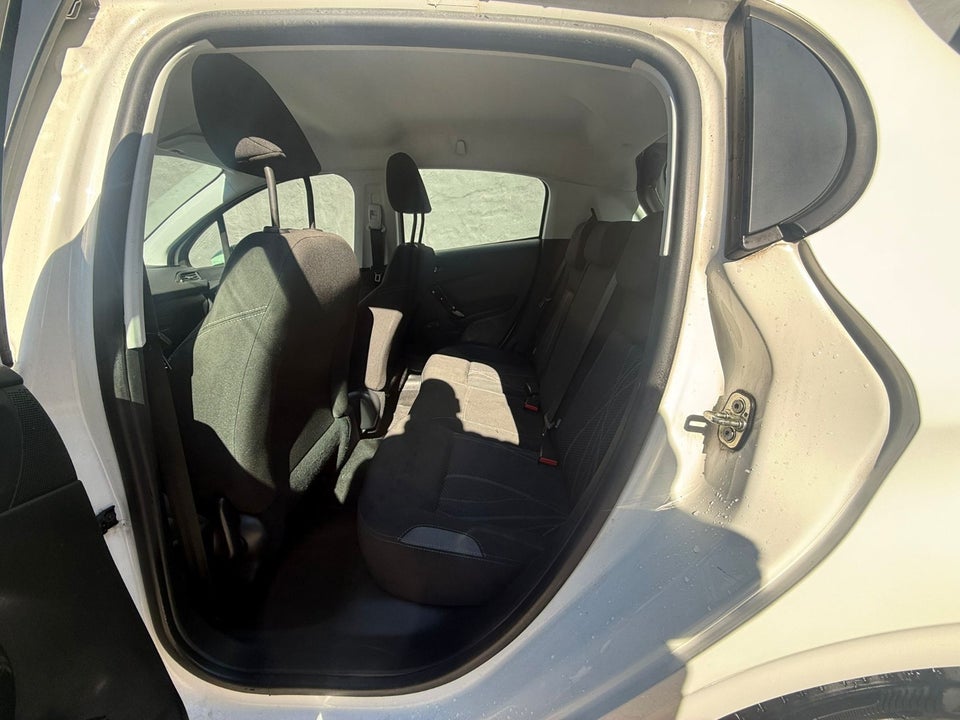 Peugeot 208 1,2 VTi Active 5d