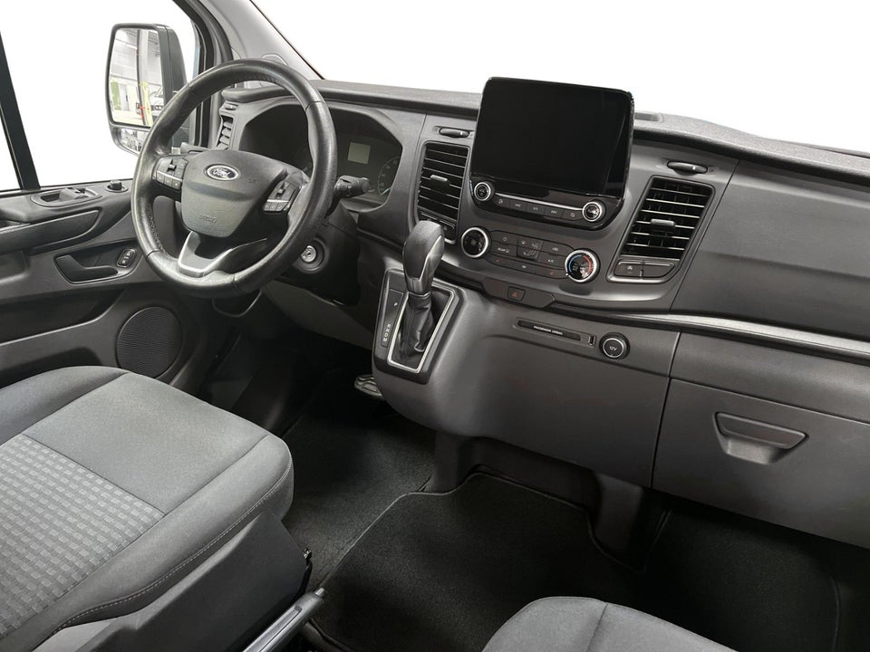 Ford Transit Custom Kombi 320 L1 2,0 TDCi 130 Ambiente aut. H2 FWD