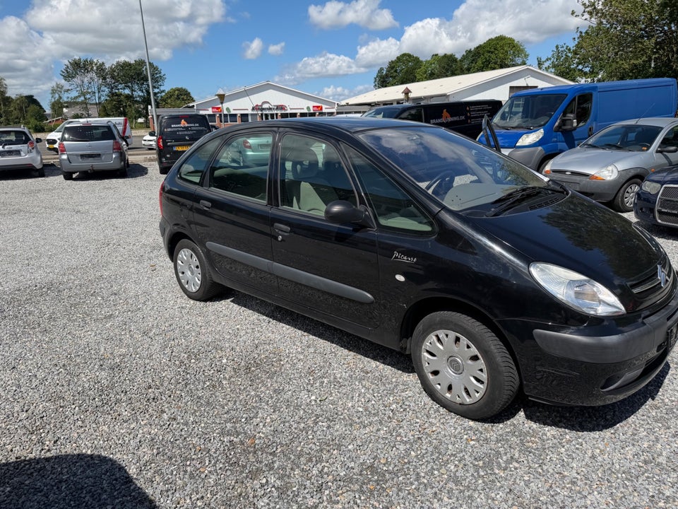 Citroën Xsara Picasso 1,6i 8V 95 Comfortvan 5d